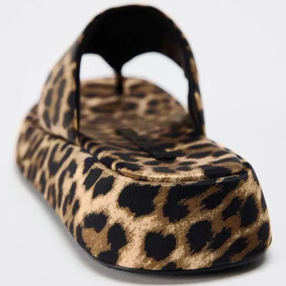 Leopard Sandalen